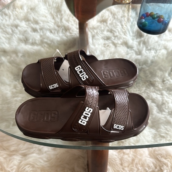 GCDS Sandals - Picture 3 of 5